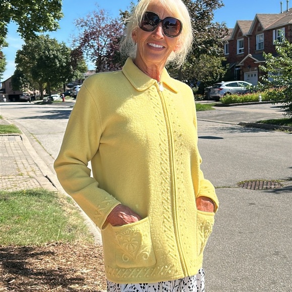 Bernardo Butter Yellow Boiled Wool Jacket M/L - Picture 16 of 16